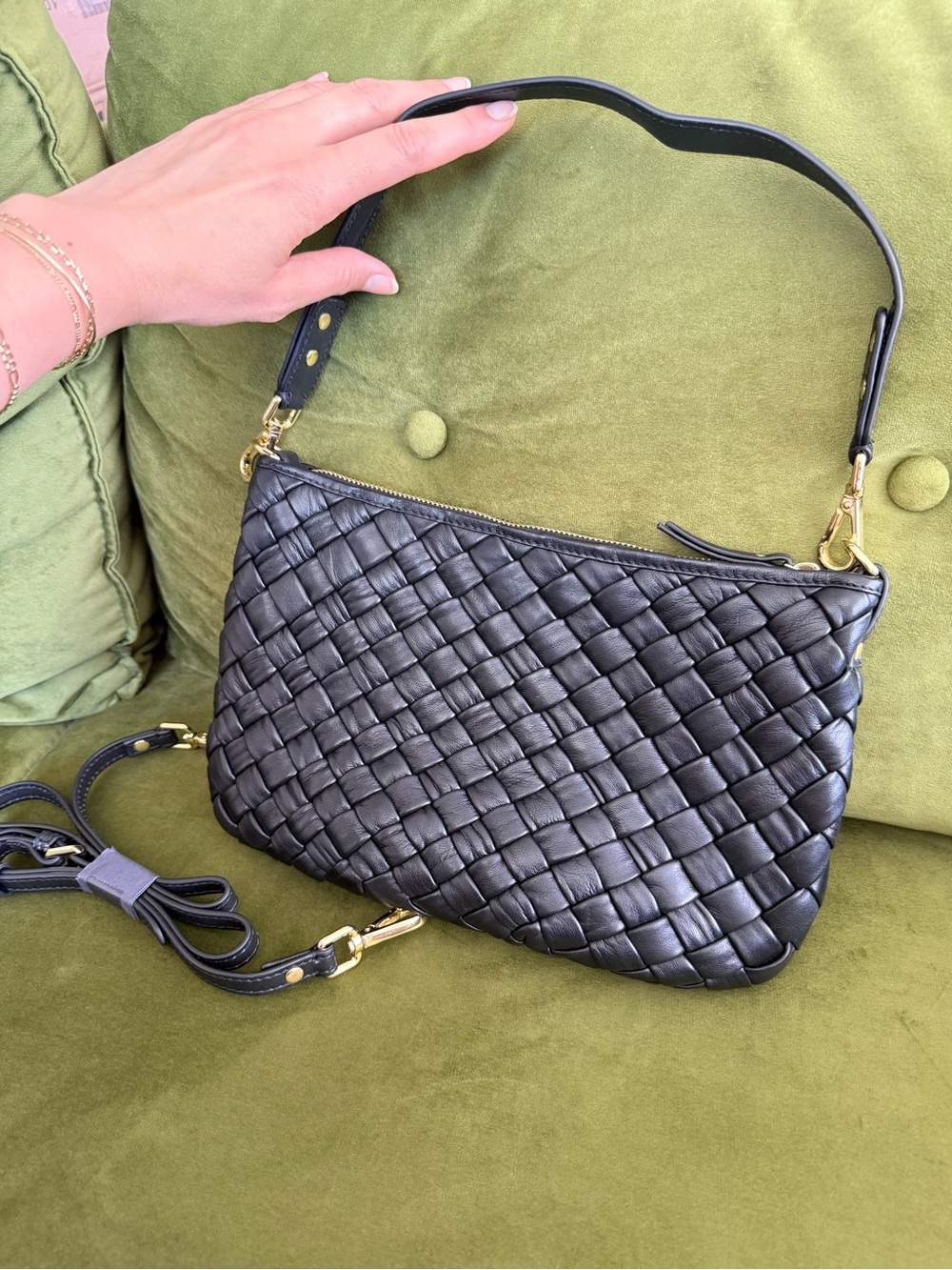 Quince Puffy Woven Leather Convertible Shoulder and Crossbody Bag - Black